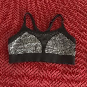 VS PINK Unlined Strappy Sports Bra